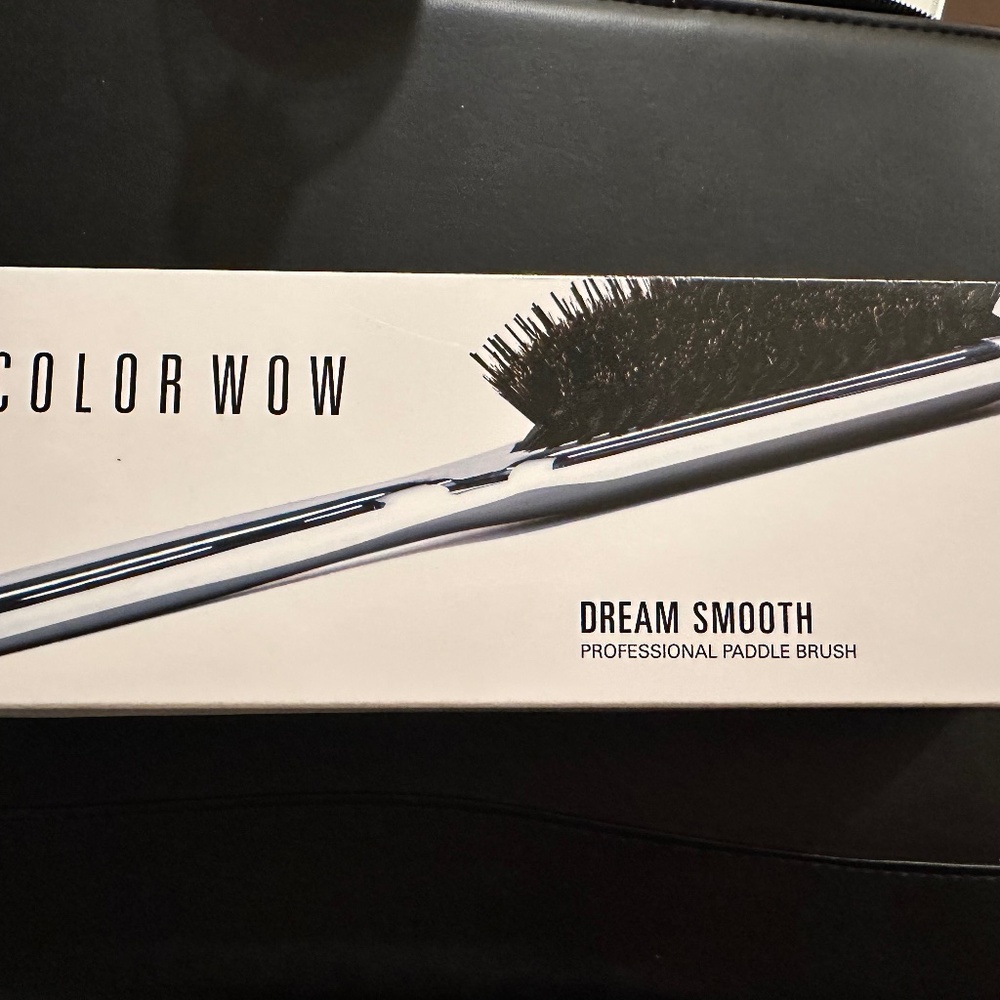 NWOT- Color Wow Dream Smooth Paddle Brush, Large. Unopened - Picture 4 of 5